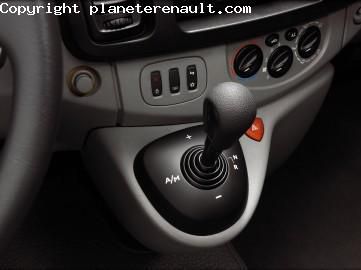 Boite auto Renault Trafic restylé